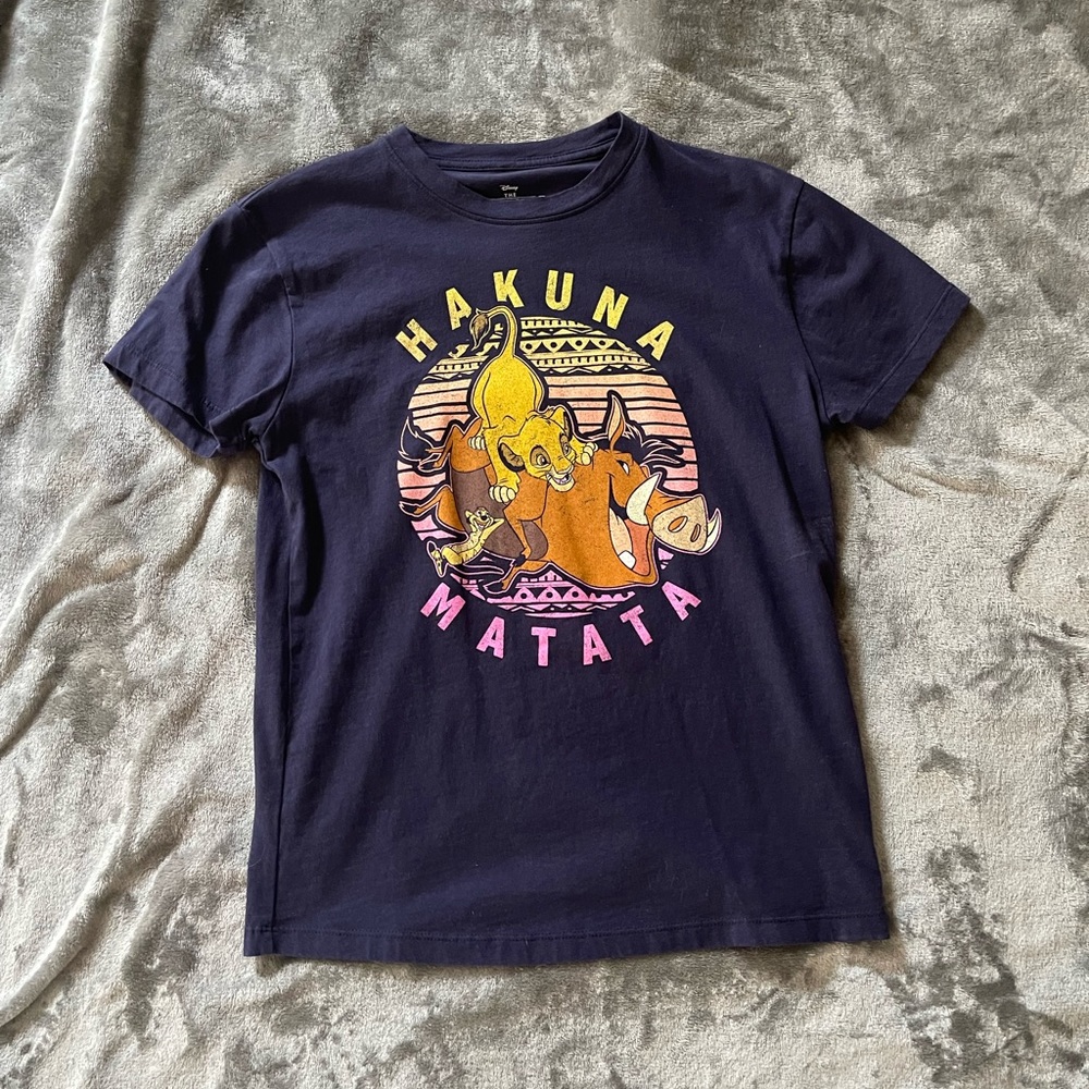 Woman’s TEE size small